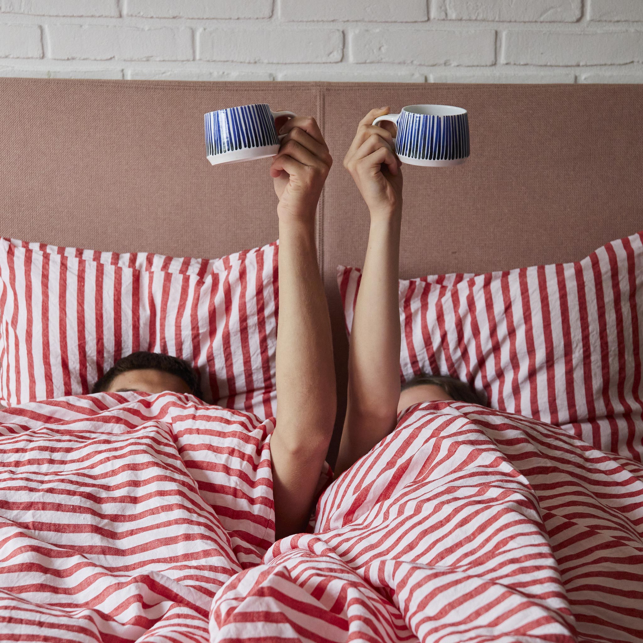 Linen pillowcase - Red stripe