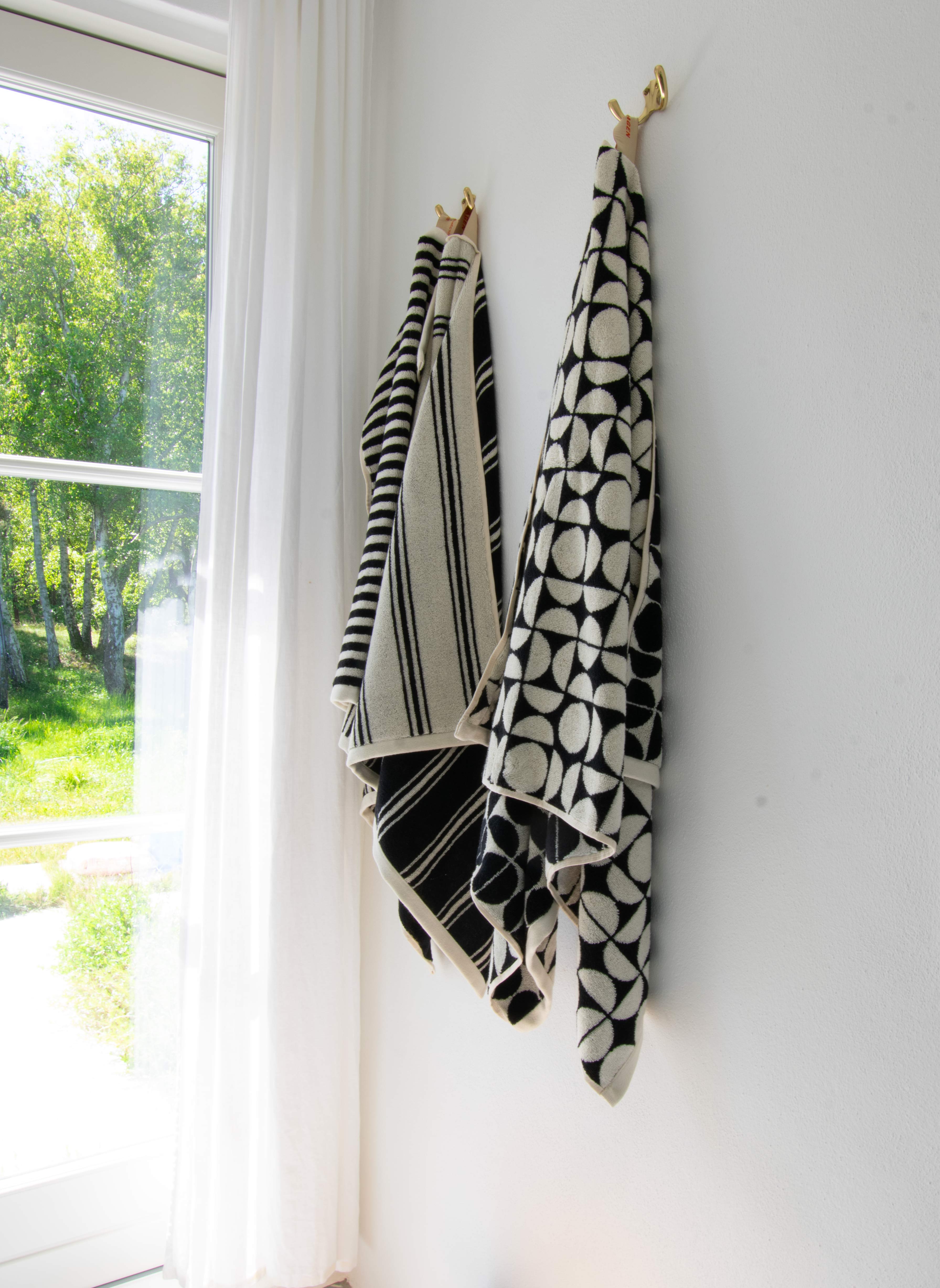 Towels - Black 70x140